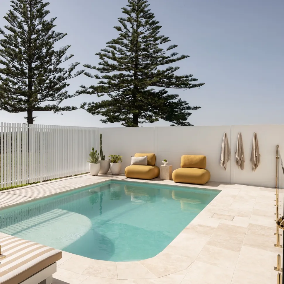 Shell Cove luxury pool and spa by Status Pools